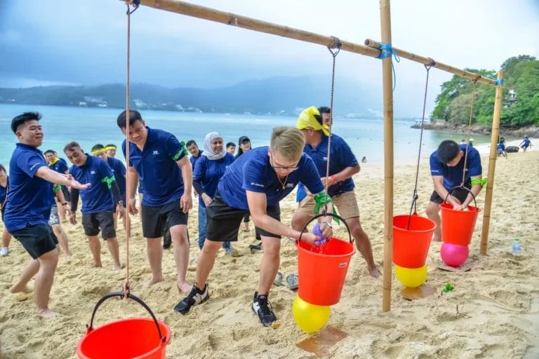 Cnc Beach Olympics Phuket Sponge Relay 5 m